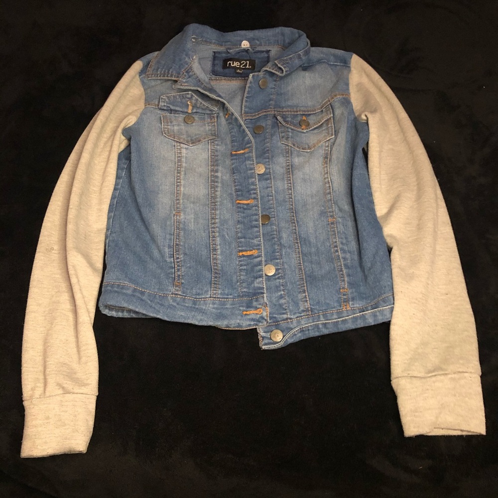 Jean Jacket with cloth sleeves